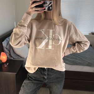 Urban Outfitters - Calvin Klein crewneck